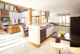 Thatch Barn - 8