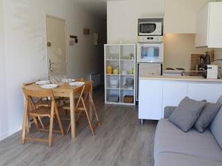 Appartement T2 avec terrasse, parking privé, proche plage et commerces - FR-1-229C-9 - Port-la-Nouvelle - 9
