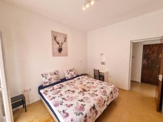 CityCenter Rooms Next to the Beach - Larnaca - 6