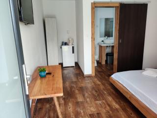 Casa Vlad - Douăzeci şi Trei August - 6