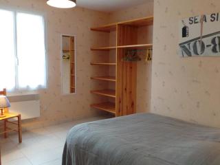 Maison lumineuse avec jardin clos, à 400m de la plage, pour 8 personnes, secteur calme - FR-1-224B-22 - 1