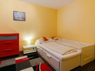 Apartment Olivia by Interhome - 1