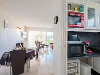 Studio Résidence Le Boréal-2 by Interhome - Saint-Raphaël - 1