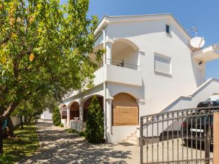Apartment Tino-3 by Interhome - 0