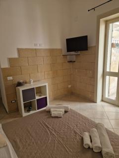 WHITEHOUSE - Lecce - 6