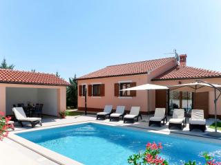 Holiday Home Dori by Interhome - 0