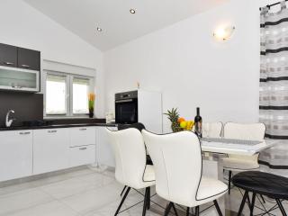 Apartment Ika by Interhome - Maslenica - 6