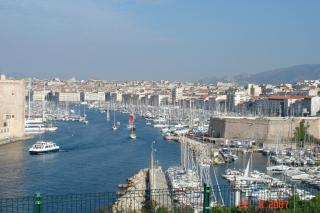 Vieux Port Appartement Maritime de 72m² et balcon - 0
