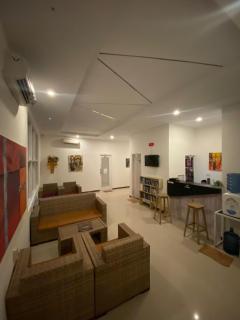 The Packerbox Hostel - Nusa Penida - 3