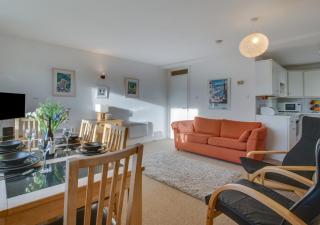 24 St Nicholas Court - St Ives - 0