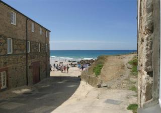 1 St Nicholas Court - St Ives - 9