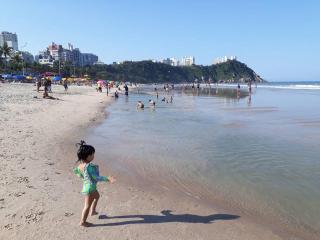 Pé na Areia do Tombo - Guarujá - 8