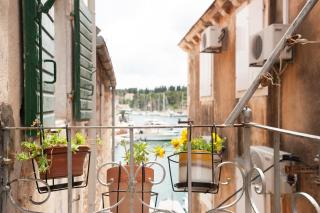 Sketches of Milna - 4