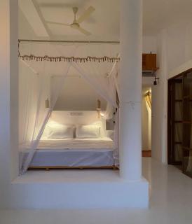 Pala Beach Villa - Hikkaduwa - 7