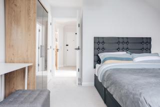 Luxury central apartment sleeps 7 guests with free parking and Netflix - Bournemouth - 7