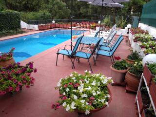 Villa in Panorama, Thessaloniki, with a swimming pool. Host: Mr. George - Tessalónica - 6