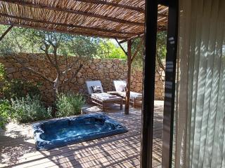 Hôtel Les Suites Du Maquis - 0