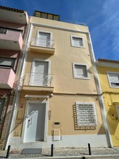 Sunny, The House - AL - 5
