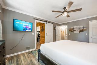 5BR Combined Units with Hot tub and Grill - Woodstock - 1