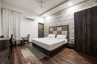 Townhouse Hollywood Heights - Amritsar - 7
