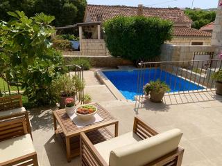 Heritage house Dvor - 7