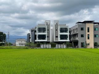 方興ToP會館 全新包棟電梯民宿 - 1