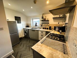 Entire home/free parking /racecourse - 5