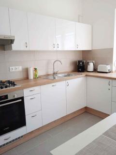 Holiday home in Balatonkeresztur 19387 - Hegy - 5