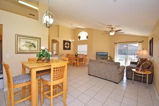 154SA Sunny Side Villa - Davenport - 2