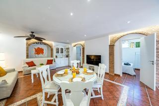 VILLA CARMEN GARDEN & PARKING - 7