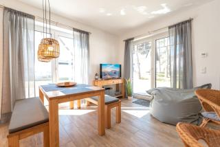 Ferienhaus "Reet-Traum" - Zirchow - 0
