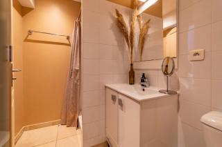 La Cabane Camarguaise en centre ville - Une Nuit à Nîmes - 4