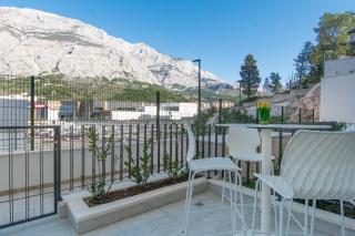 Apartment Bernard With Shared Pool - Makarska - 3