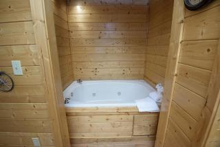 ER228 - Locker's Lodge cabin - 1