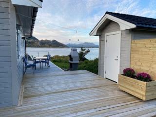 Hytte ved sjøen - Napp - 2