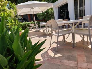 Hotel Nacional Durres - 8