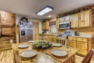 ER203 - Living The Dream cabin - Pigeon Forge - 2