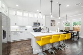 Spectacular 4BRs Home in Downtown Dallas - Dallas - 2