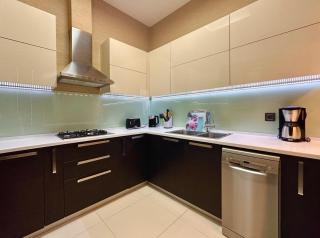 Meridien Vake 2BR Apartment with Balcony Cityview - Tbilisi - 1