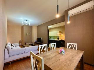 Meridien Vake 2BR Apartment with Balcony Cityview - Tbilisi - 6