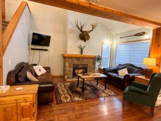 Stone Creek Chalets by Fernie Central Reservations - Fernie - 6