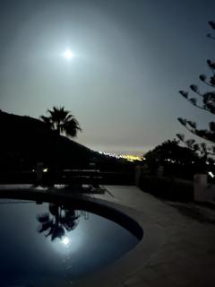 An Idyllic Grand Villa - 3
