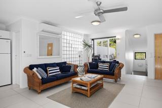 7 72 Panorama 200 Upper Hastings St Little Cove - Noosa Heads - 2