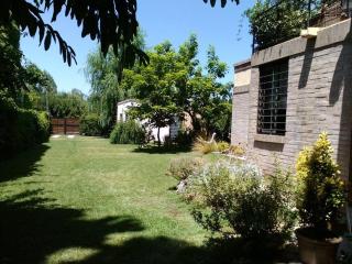 Stunning modern apartment in gated community - 3