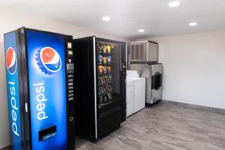 Econo Inn - Worland - 2