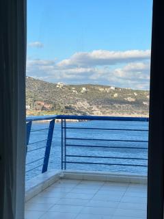 Blue and White - Schinias - 9
