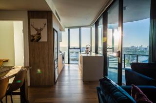 2 Bedroom Luxurious Family Apartment next to Pacific Fair - Broadbeach Gold Coast GC22 - 7