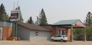 Esterhazy Motor Hotel - 2