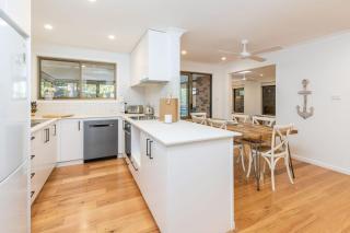 Wee Five - Elizabeth Beach - 5