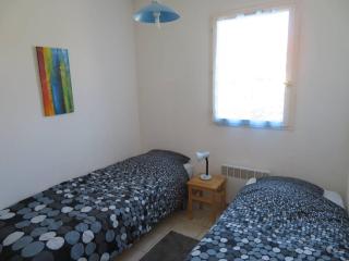 Mazet avec piscine et tennis, 2 chambres, calme - Bormes-les-Mimosas - FR-1-610-46 - 4